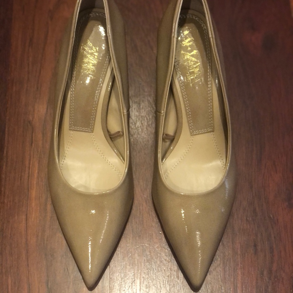 Nude patent Zara shoes 2.6” heels size 37